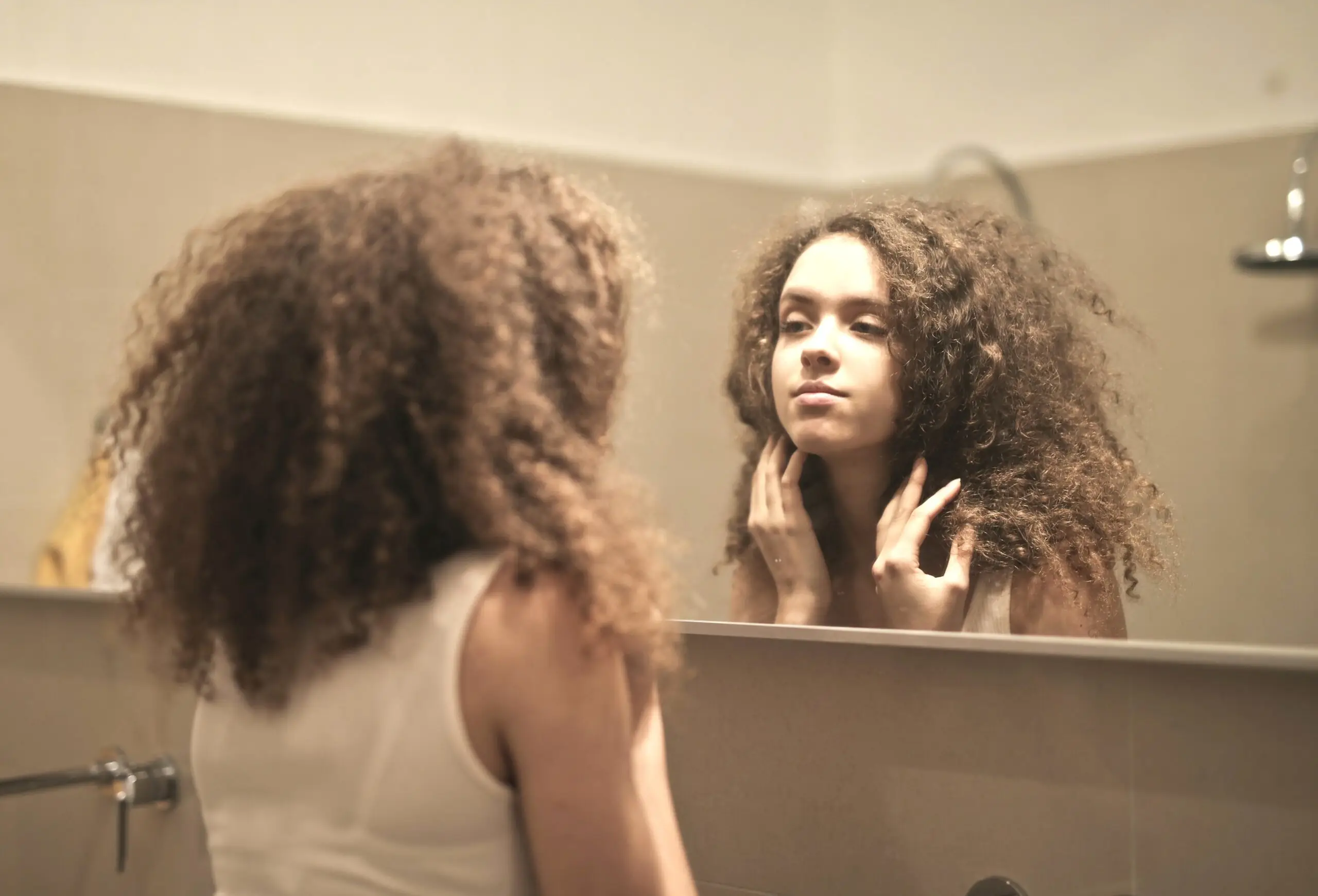 How to get rid of dandruff fast according to hair experts