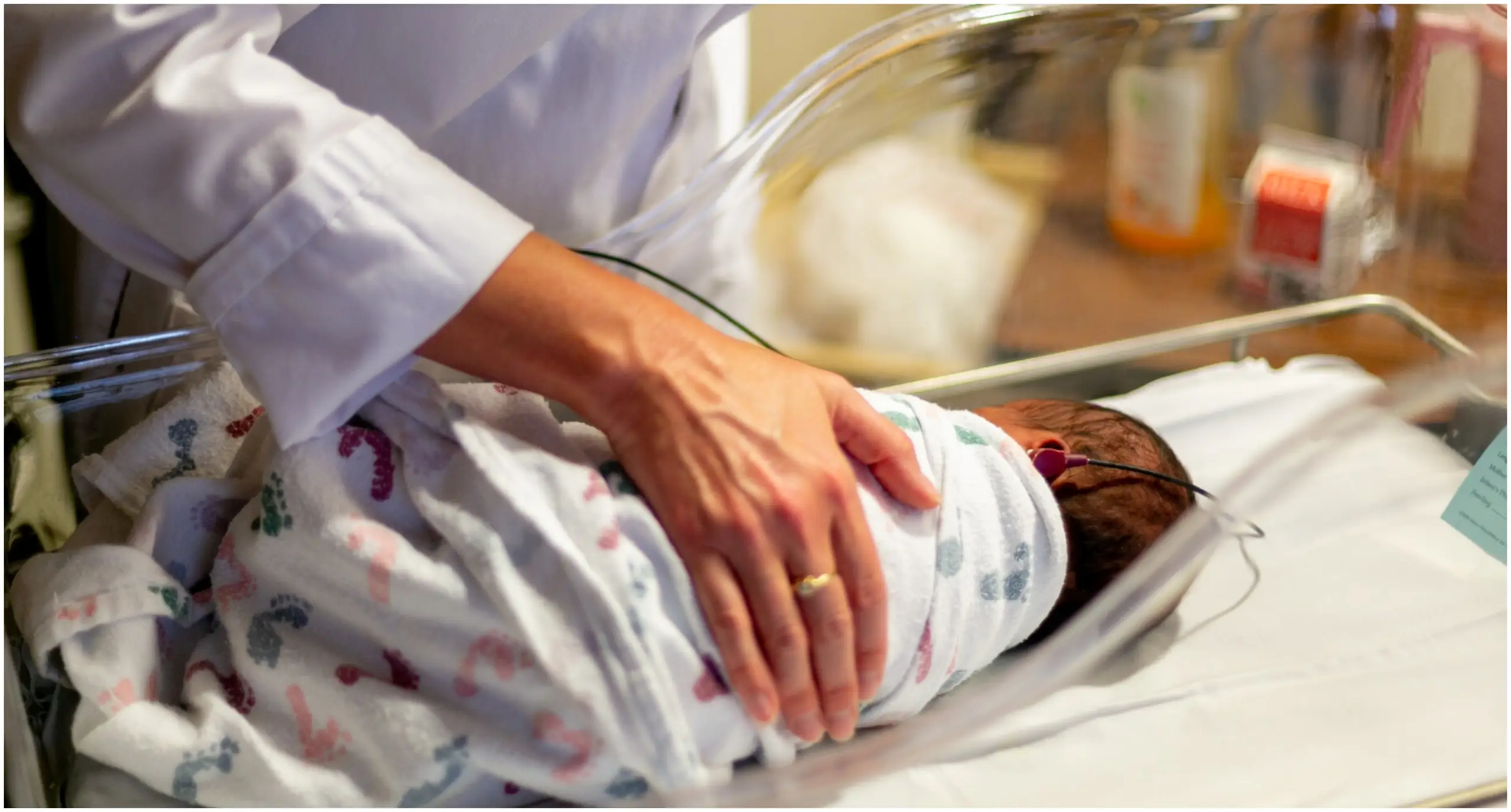 COVID-19 maternity restrictions left me with postnatal depression and PTSD: 'It's changed who I am'