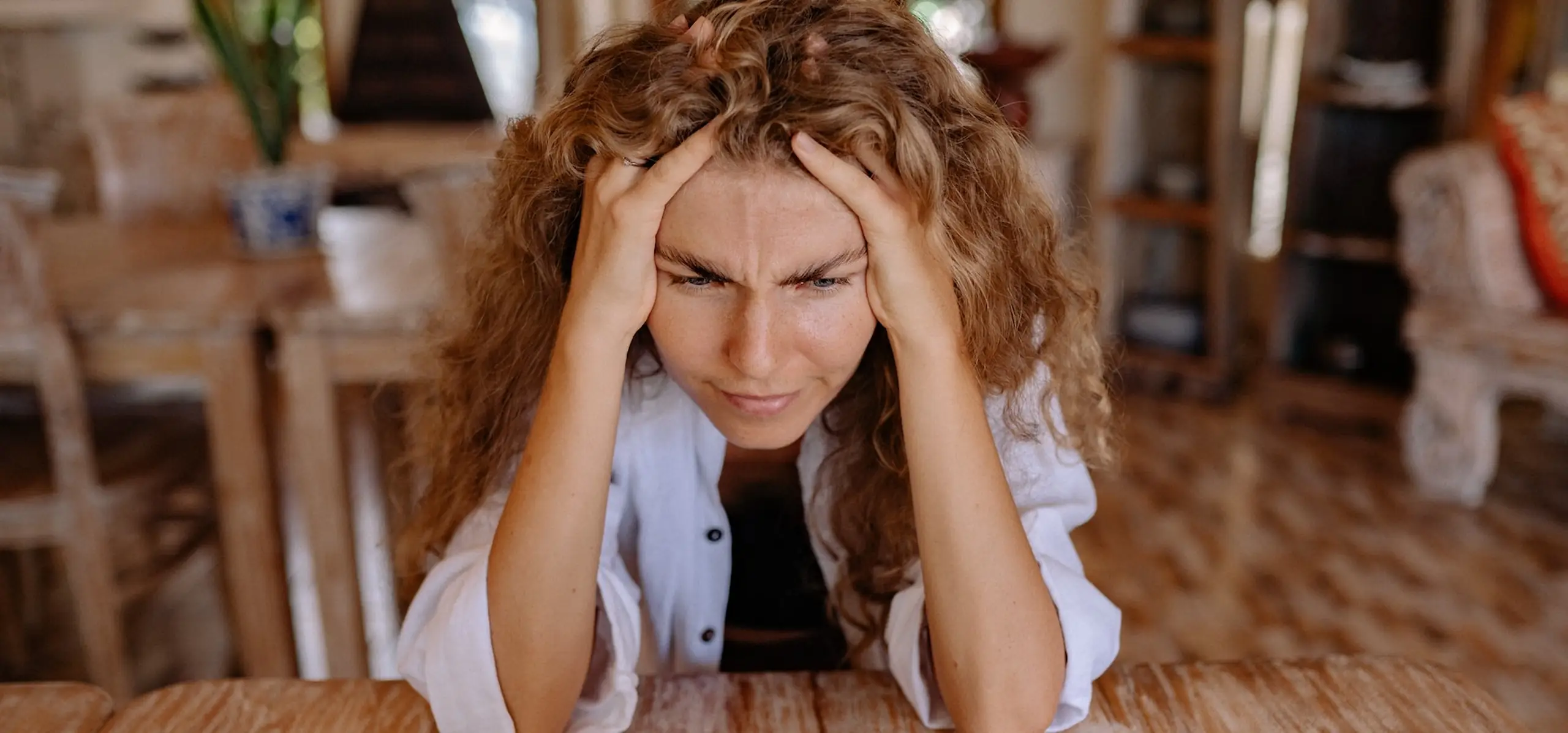 8 anxiety symptoms that are especially common for women